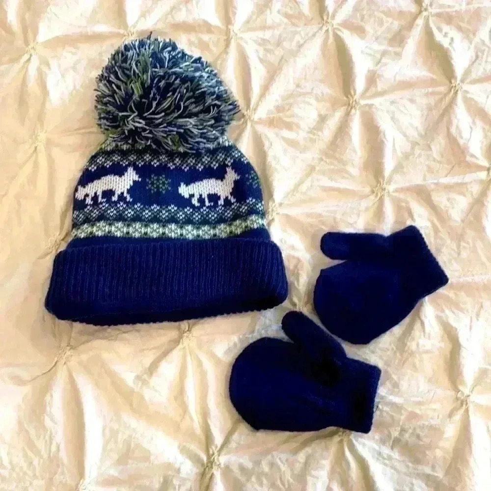 Toby Hat & Gloves